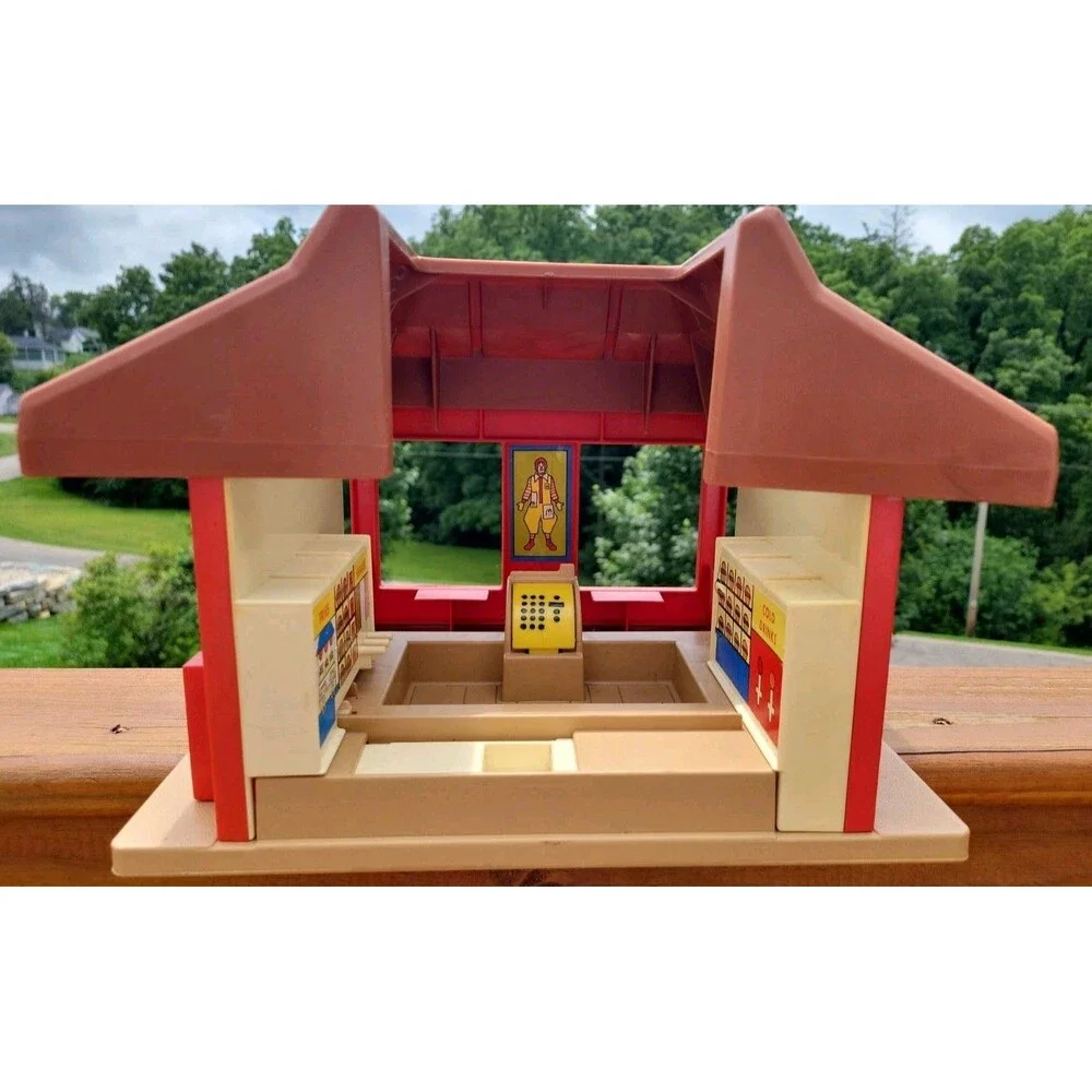 McDonald's Vintage 1974 Playskool Familiar Places Play Set - Restaurant ONLY